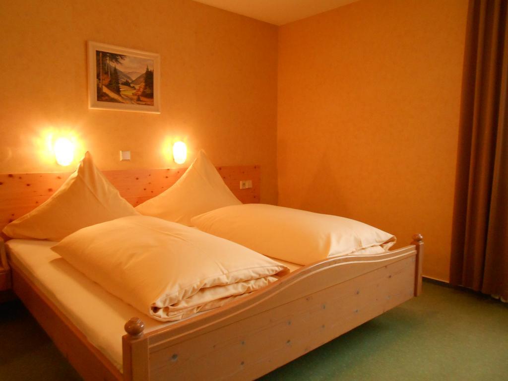 Landgasthof Schuetzen Tengen Quarto foto