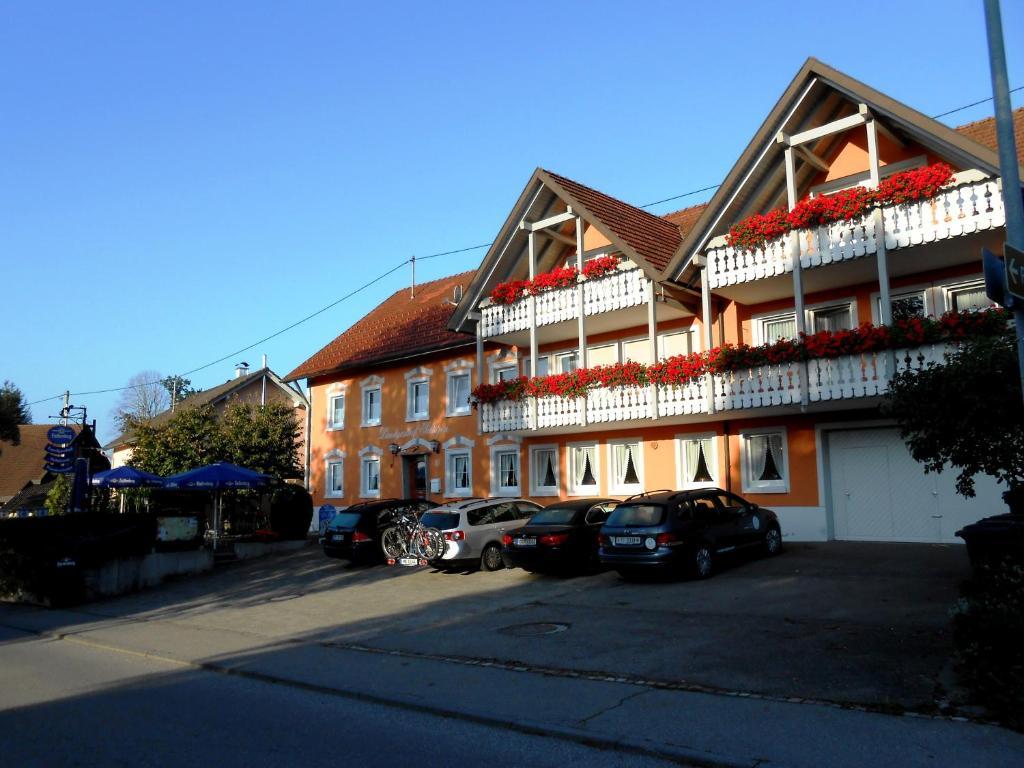 Landgasthof Schuetzen Tengen Exterior foto